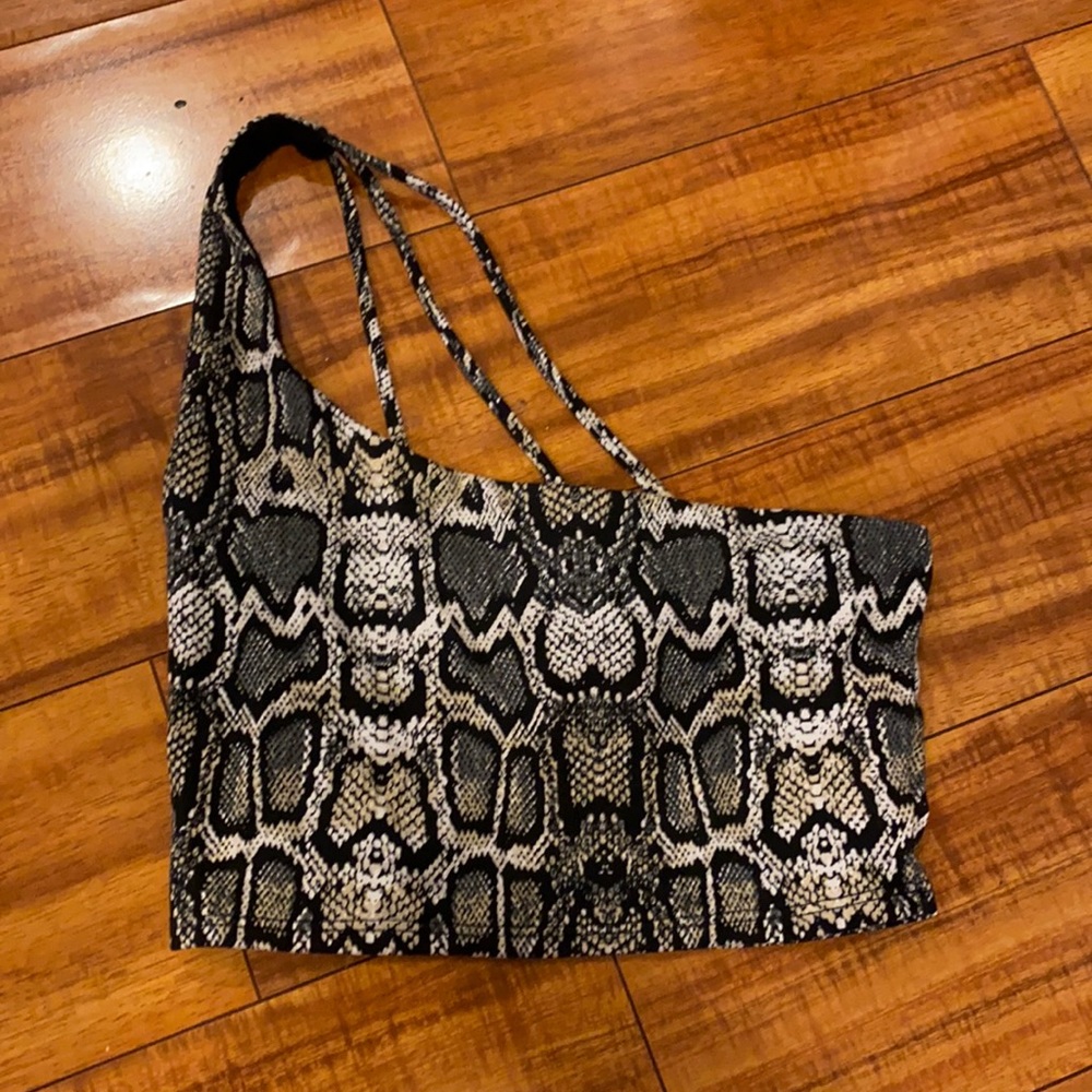 Cropped tank